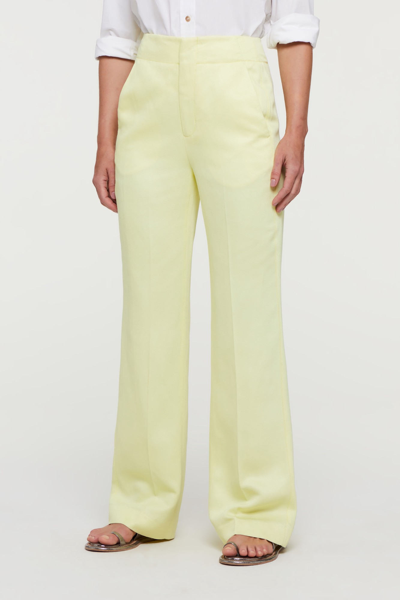 Calça Reta Em Alfaiataria Color Com Bolsos