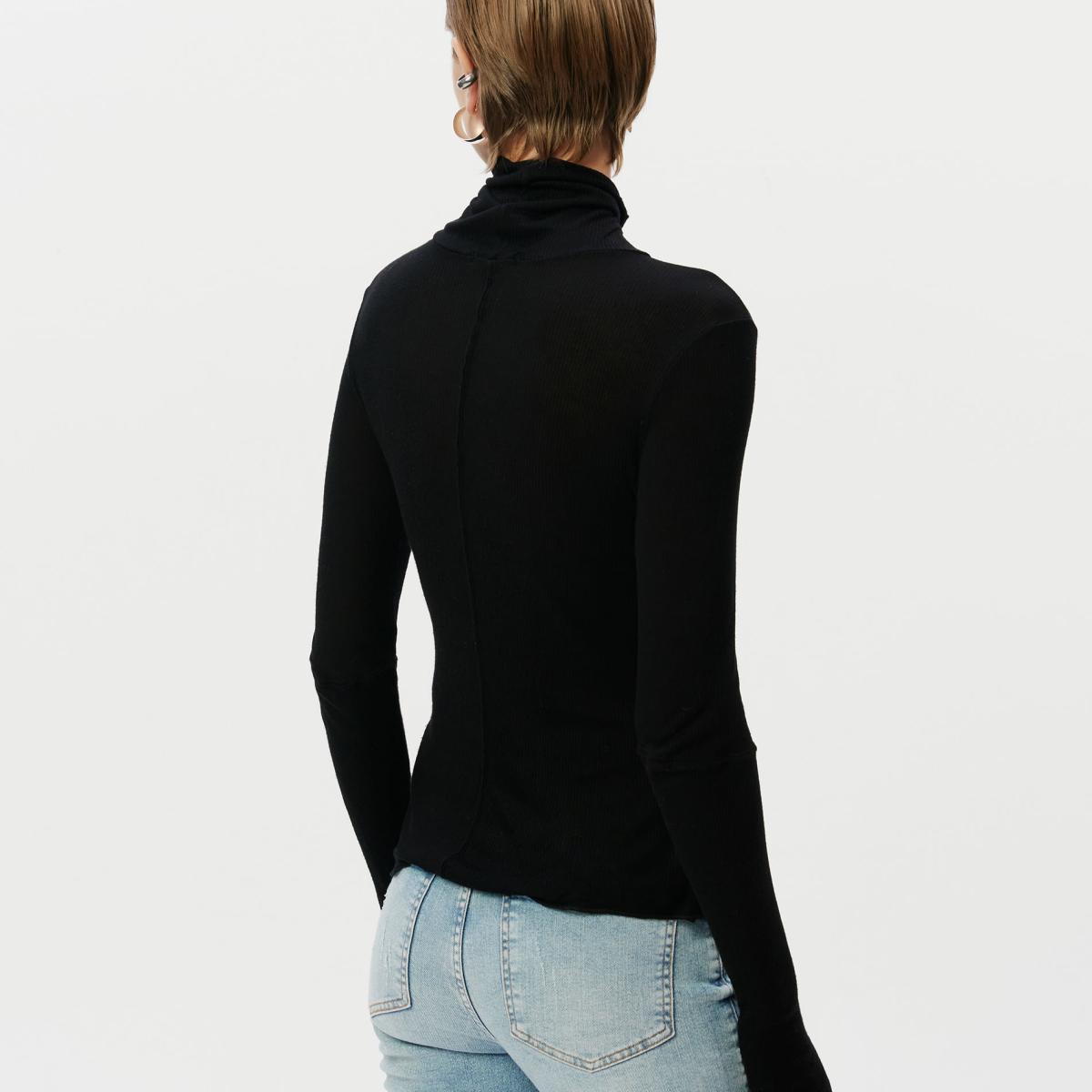 Blusa Ml Gola Alta De Rib Blusa Ml Gola Alta De Rib