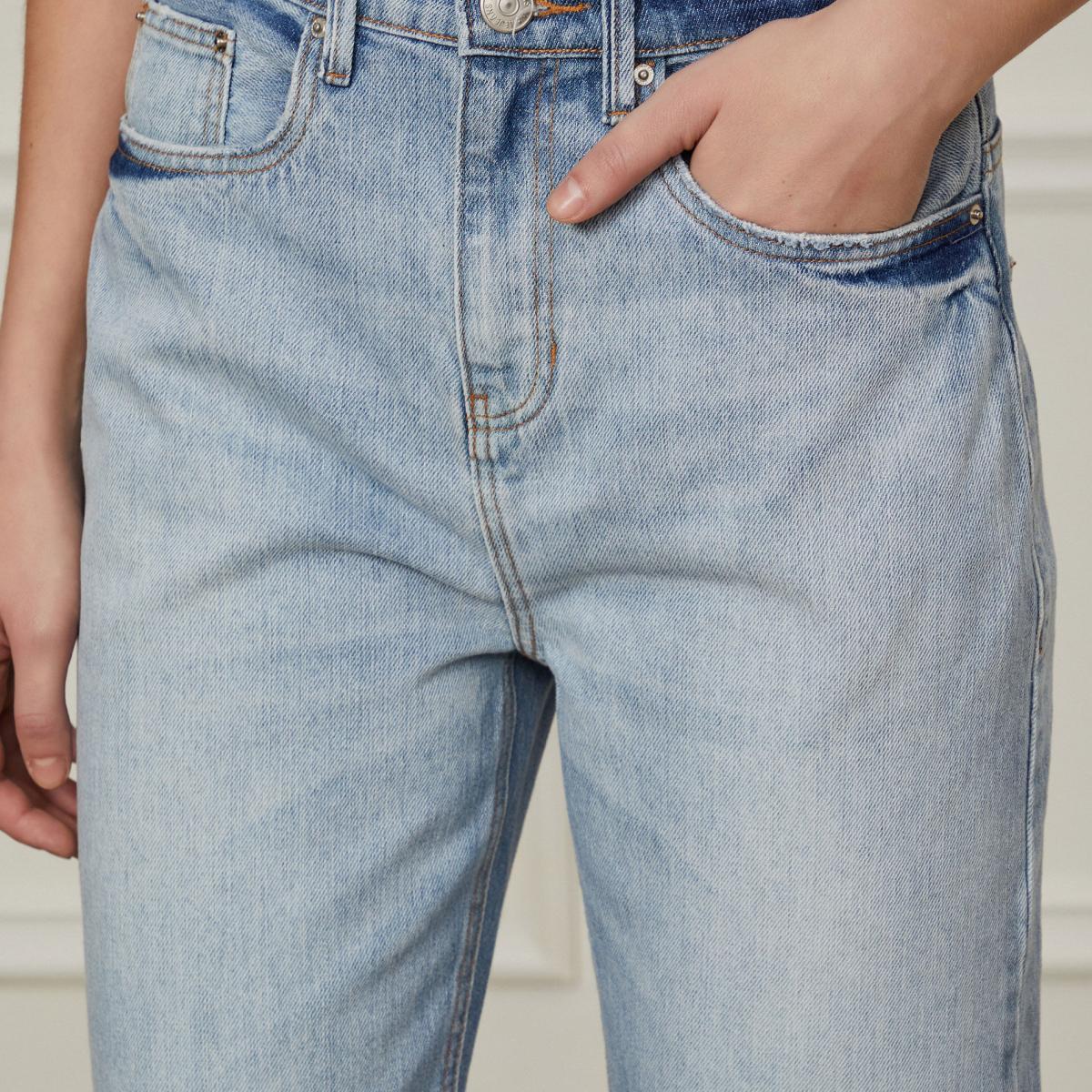 Calça Jeans Reta Rock 3d