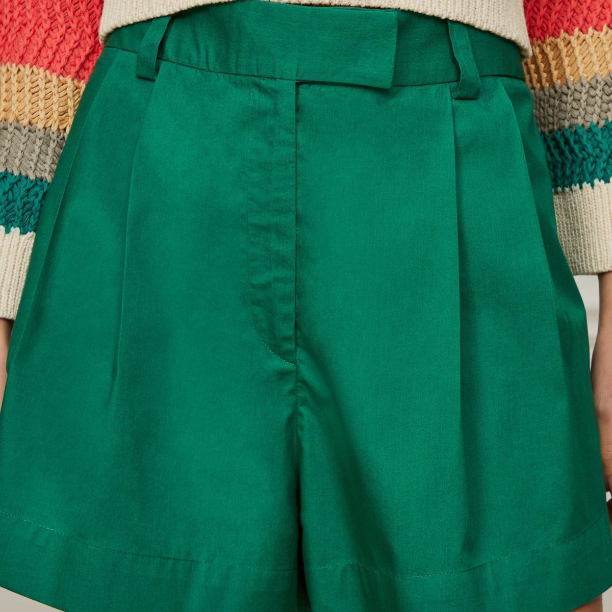 Short De Algodão Com Elástico Costas Short De Algodão Com Elástico Costas