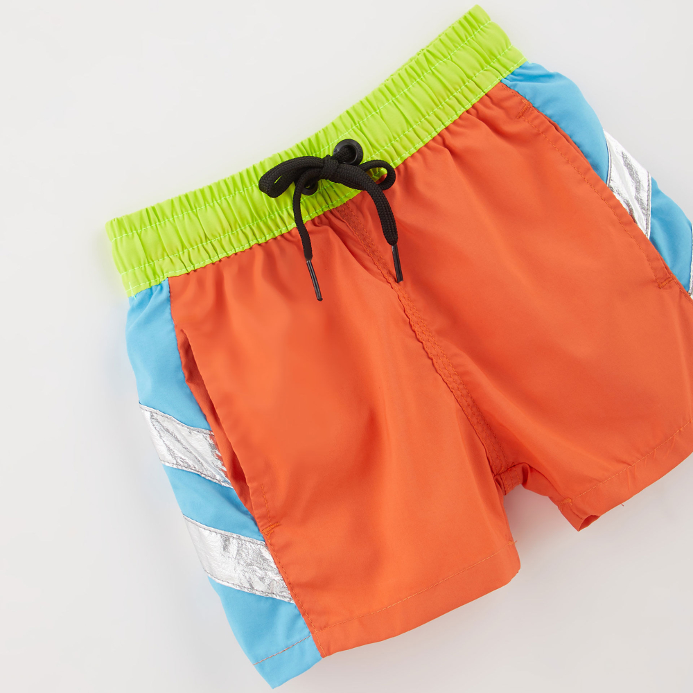 Short Nino Liso