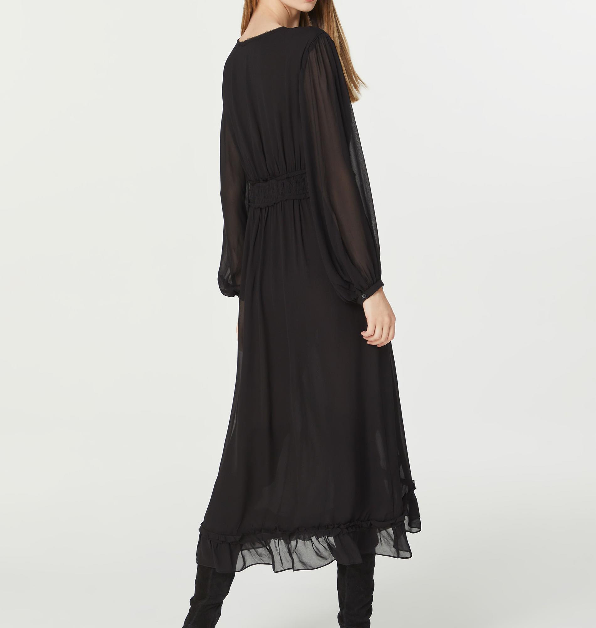 Vestido De Georgette Leve Midi Preto Pala