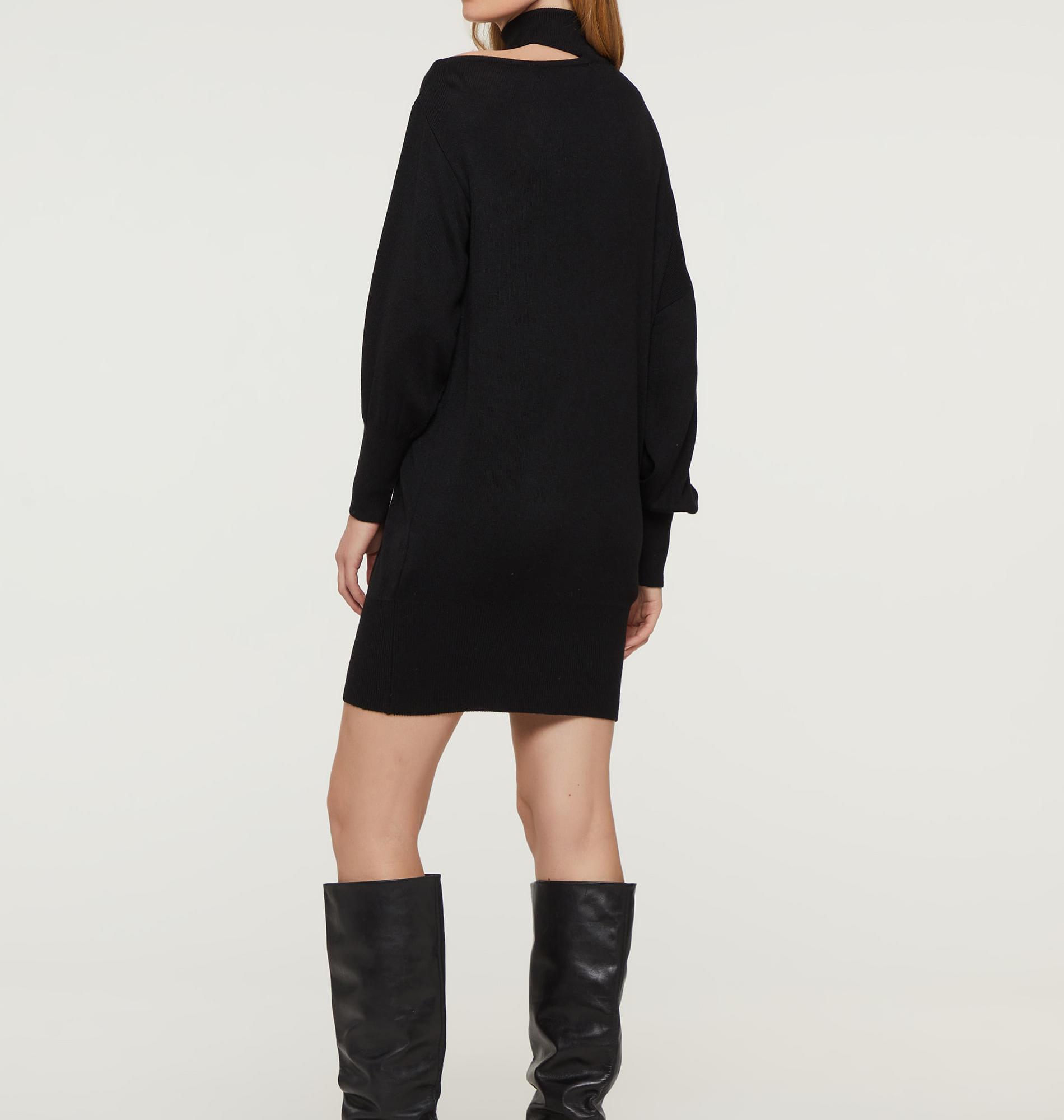 Vestido Curto Com Cut No Ombro Tricot Preto