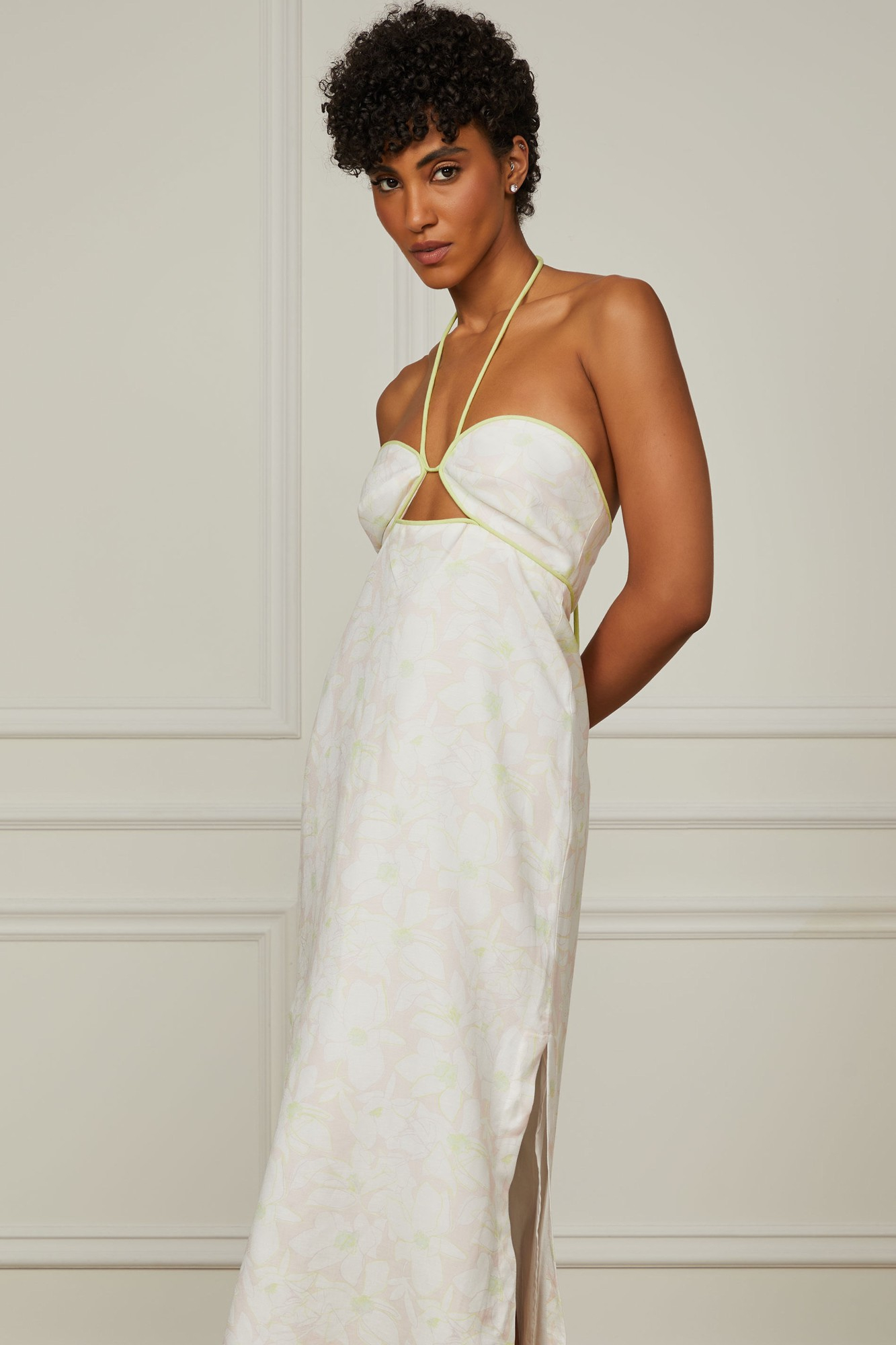 Vestido De Linho Midi Floral Busto Vivado