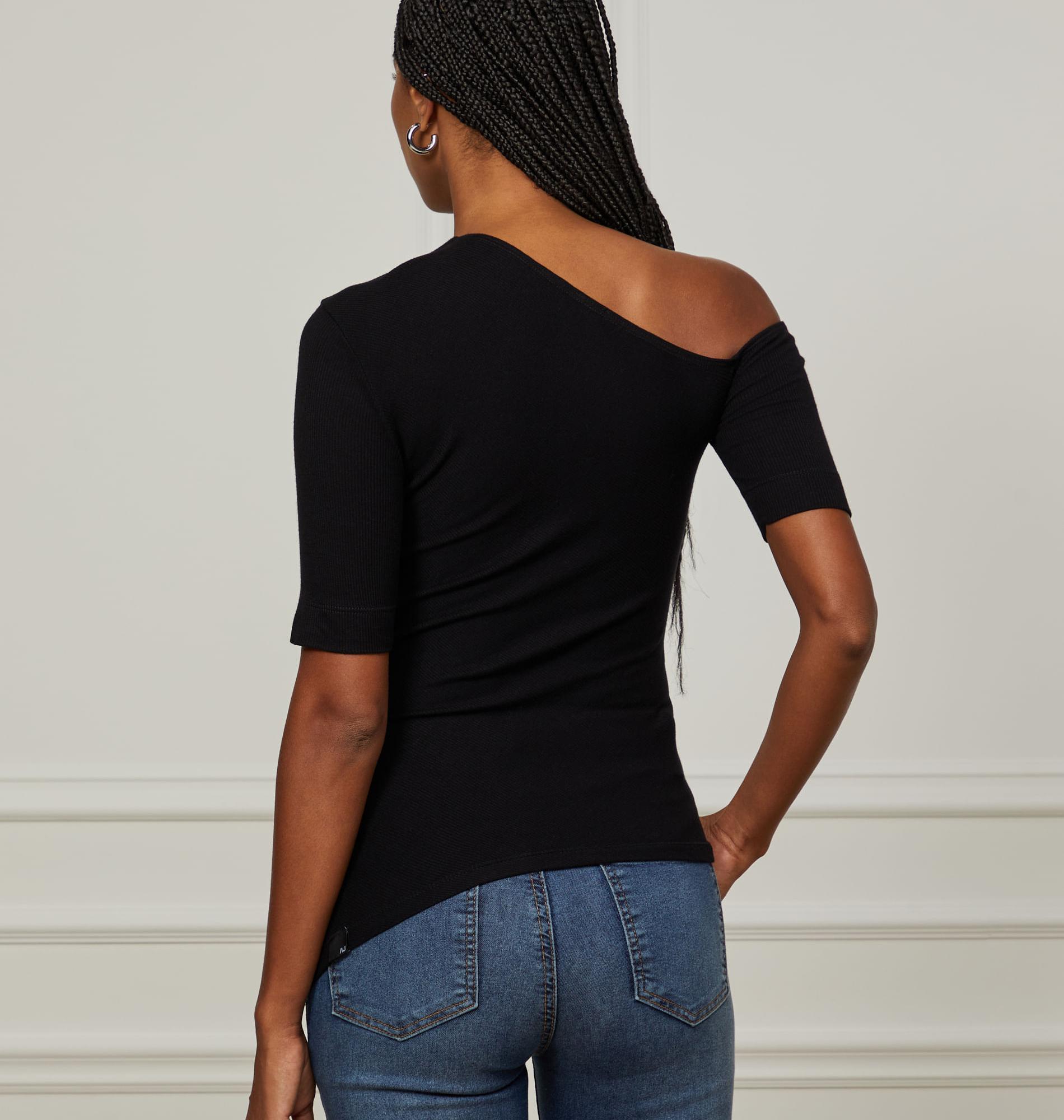 Blusa Rib Decote Angular