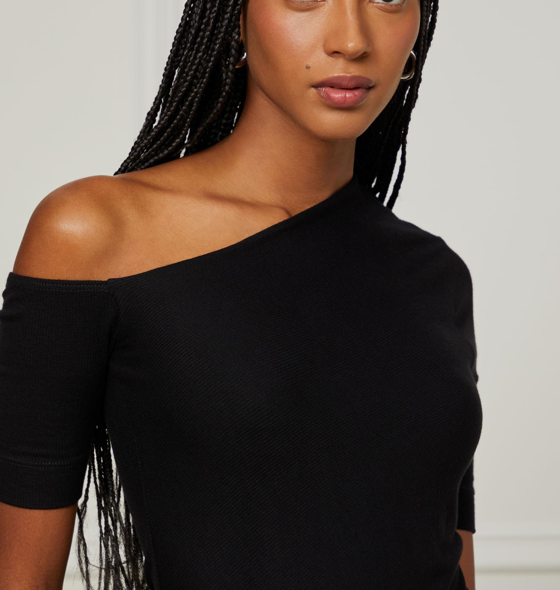 Blusa Rib Decote Angular