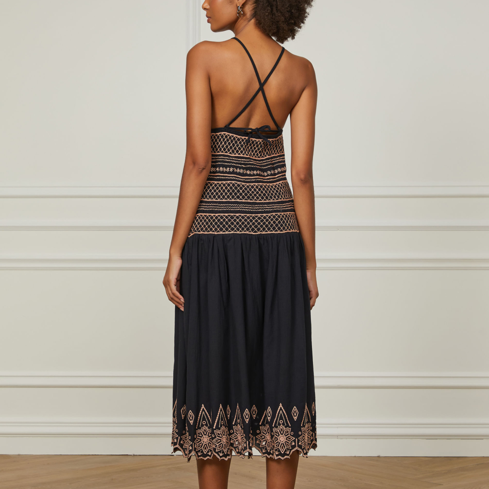 Vestido De Algodão Midi Preto Com Bordado Vintage Artesanal