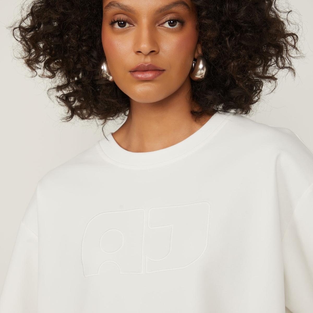 Blusa De Moletom Com Barra a Fio e Logo Bordado