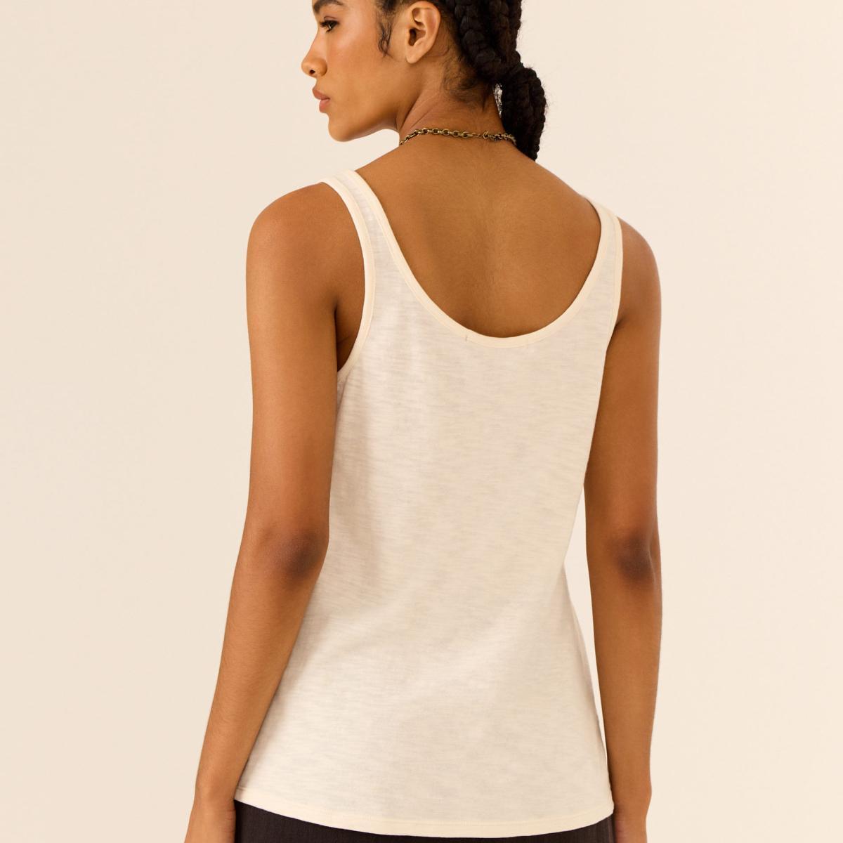 Blusa Regata Decote u Blusa Regata Decote u