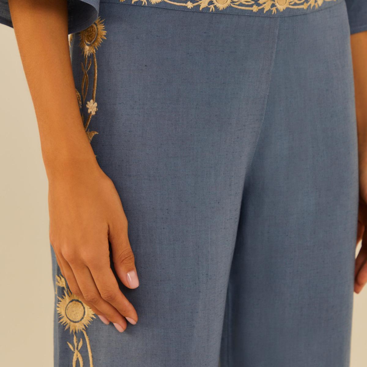 Calça Bordado Floral Ouro Calça Bordado Floral Ouro