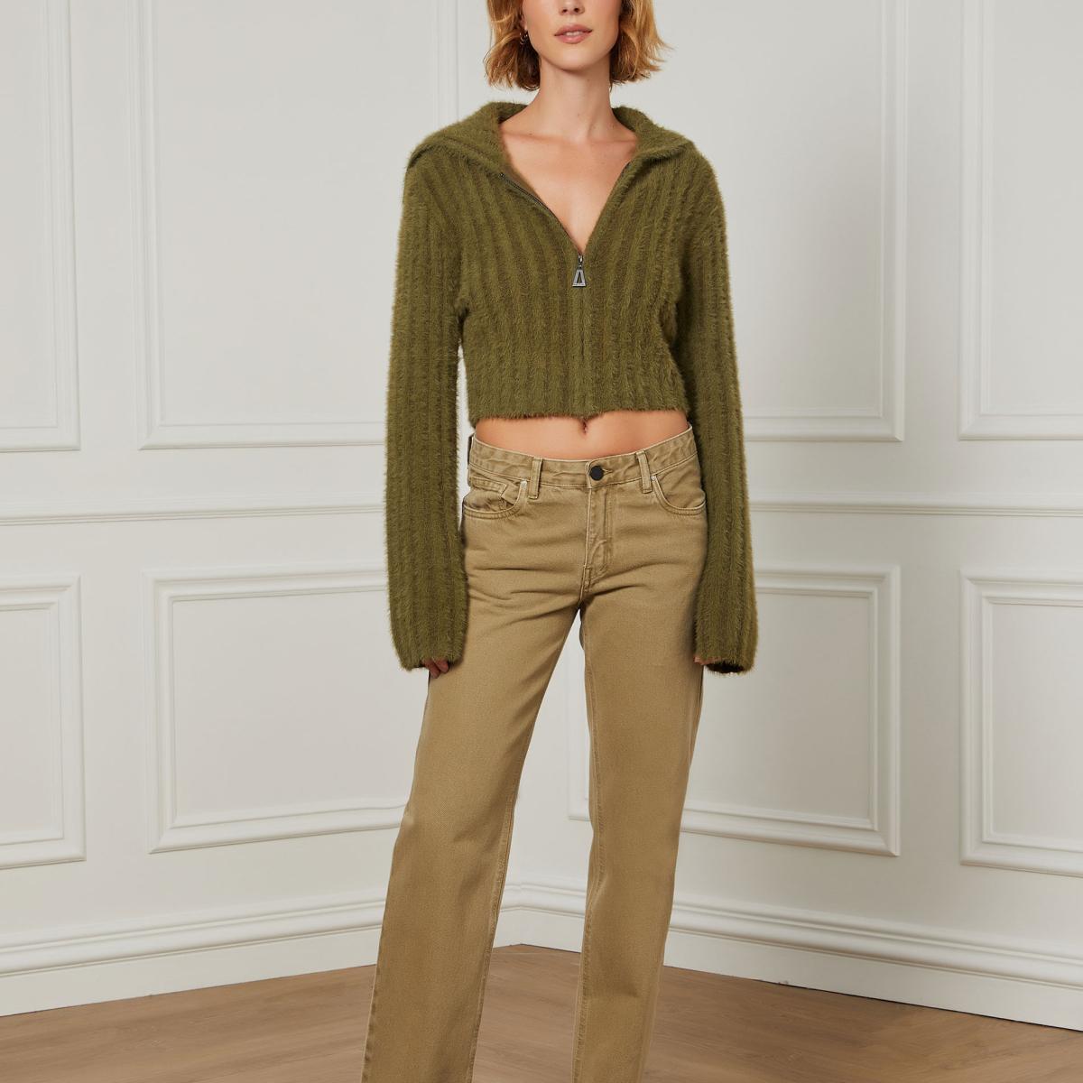 Cardigan De Tricot Pelinho Com Vista De Ziper