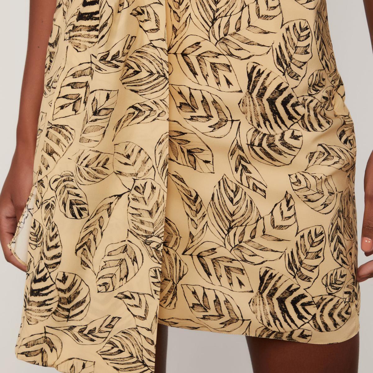 Saia De Seda Curta Pareô Estampada