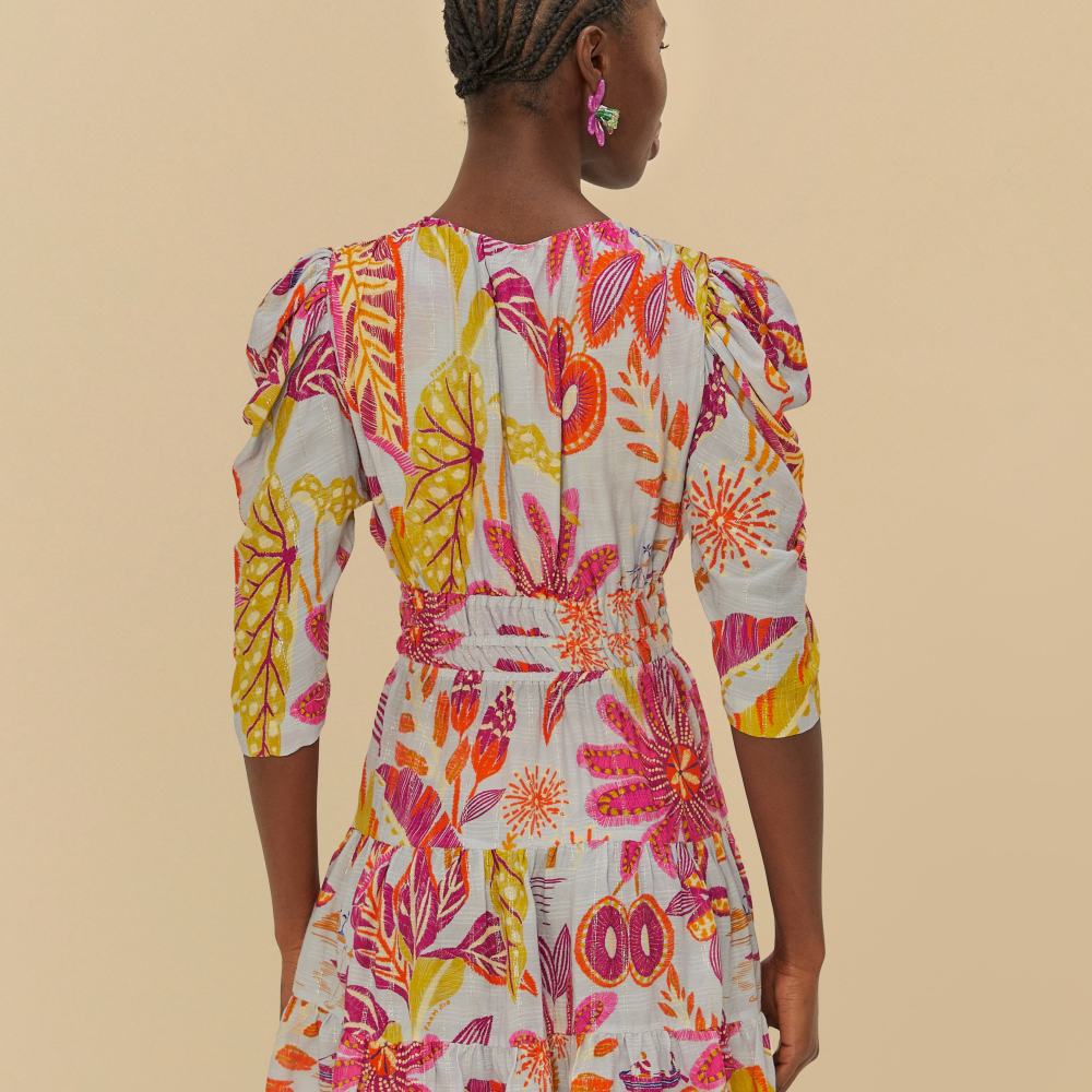Vestido Curto Estampado Floresta De Sonho