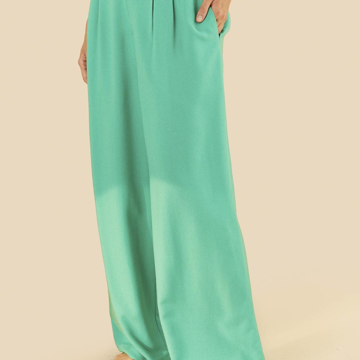 Calça Reta Pregas