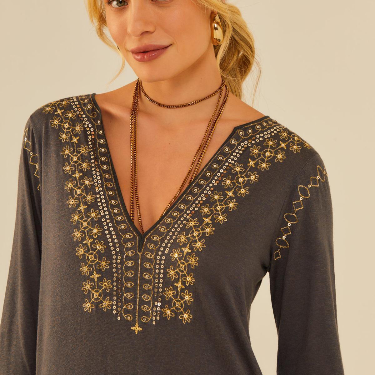 Vestido Midi Bordado Ouro Vestido Midi Bordado Ouro