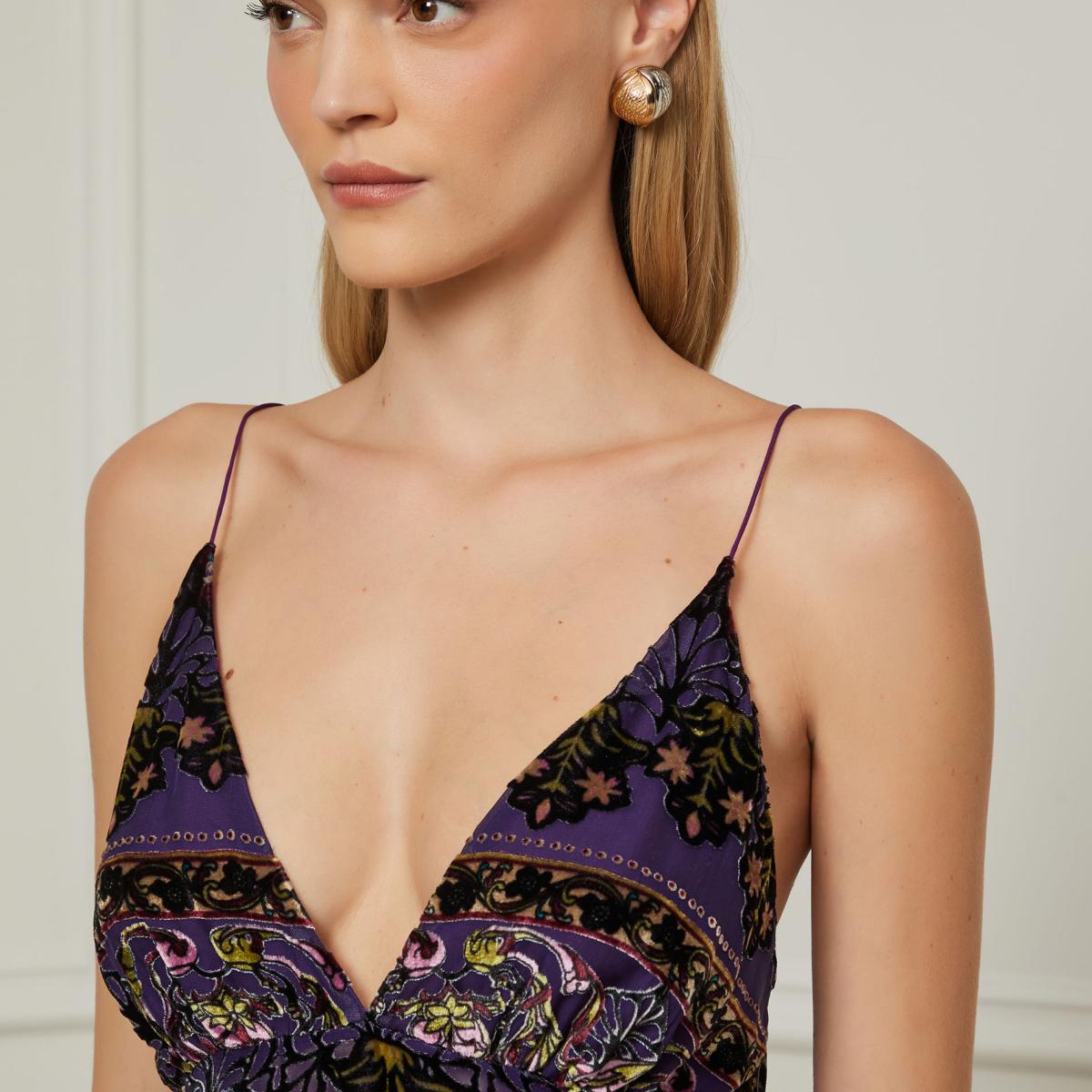 Blusa De Alça Com Decote v