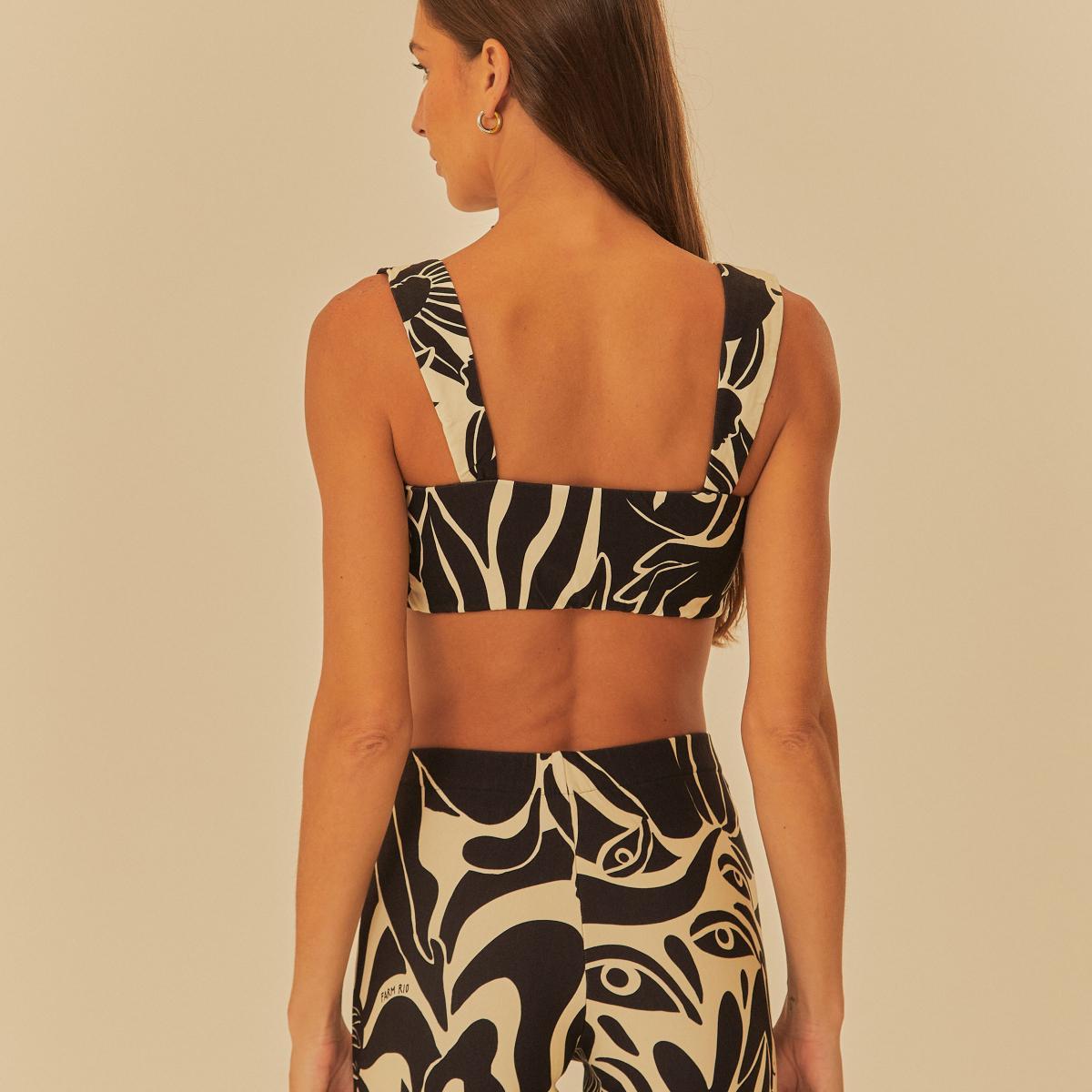Top Estampado Delicadeza Surreal