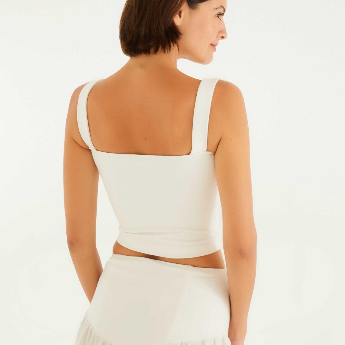 Blusa Decote Reto