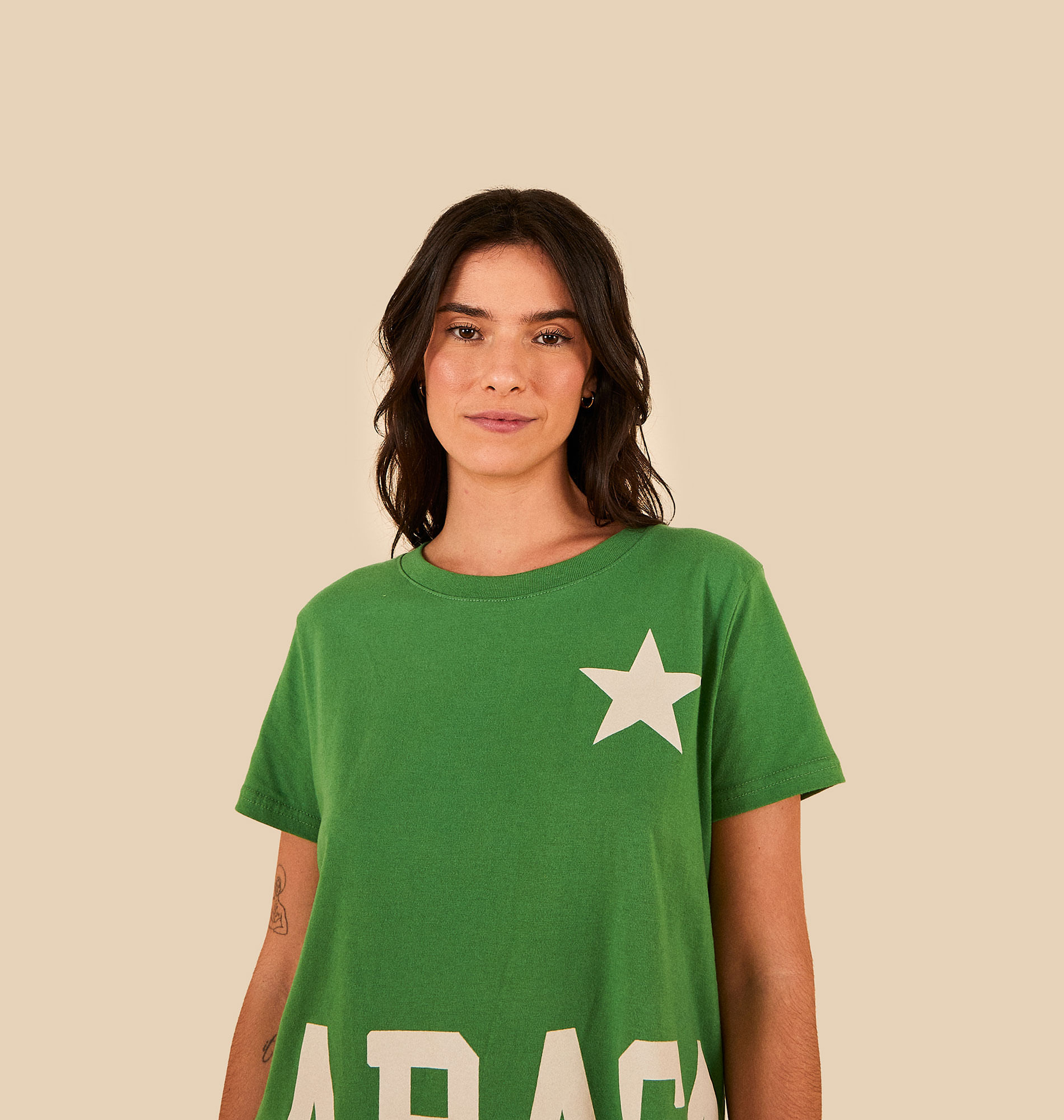 T-Shirt Fit Estampada Caraca