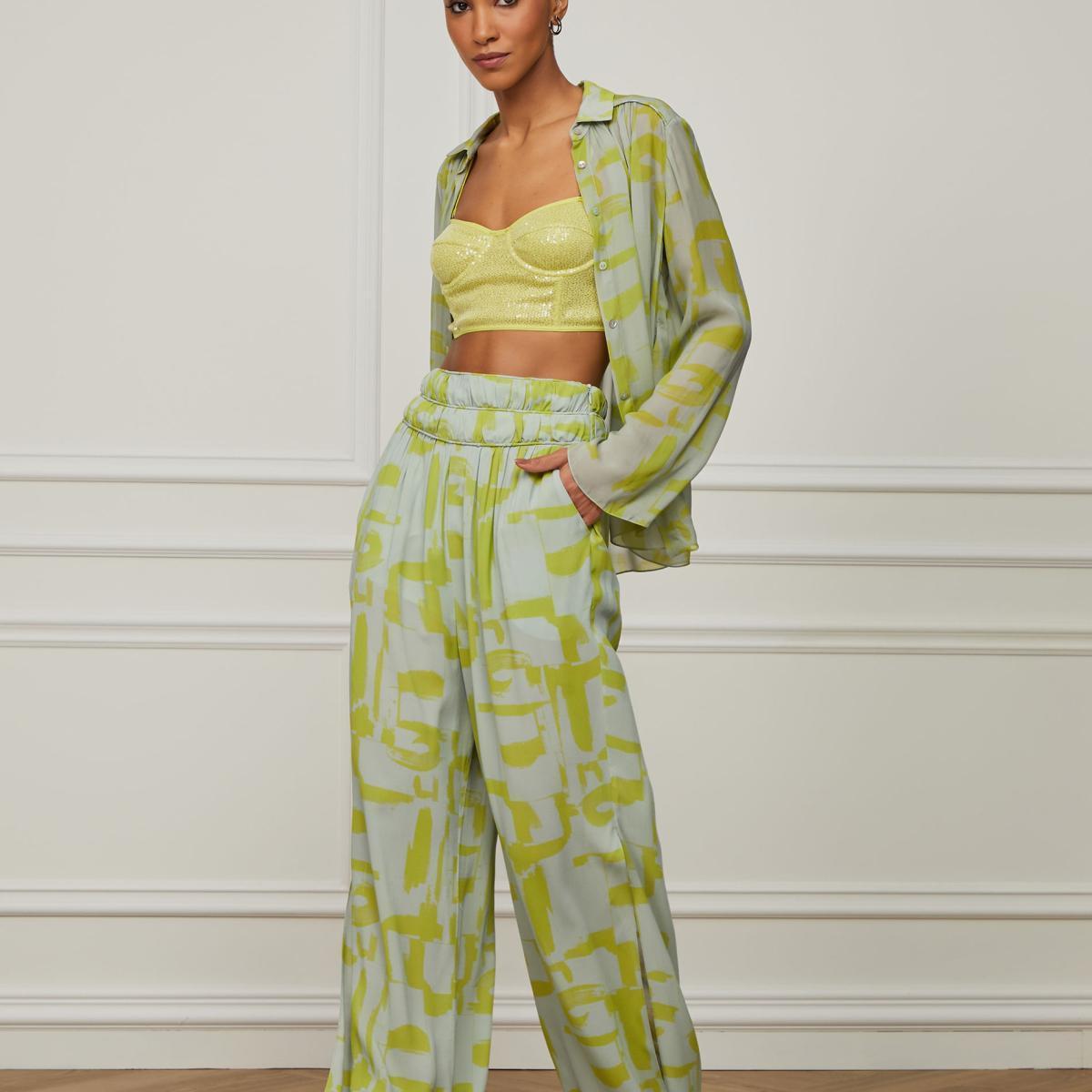 Calça De Georgette Pesado Pantalona Com Fenda Estampada