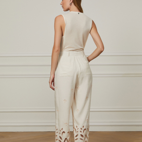 Calça Like Linen Bordado Richelieu