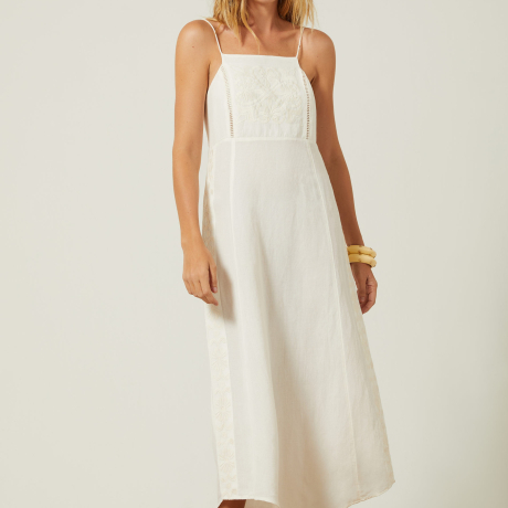 Vestido Midi Bordado Quadrado