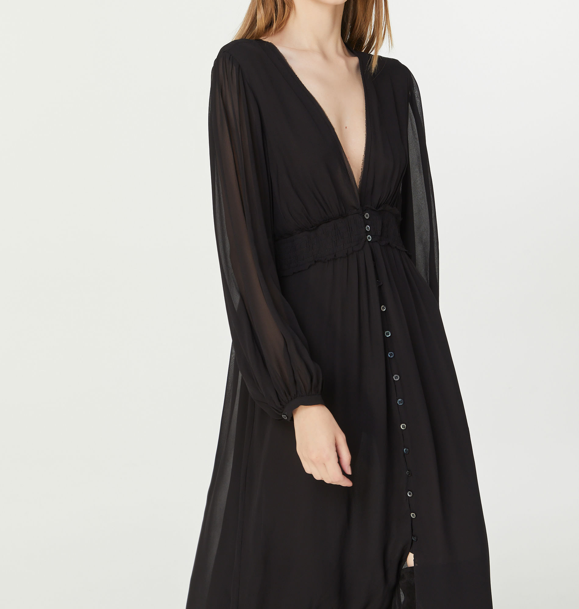 Vestido De Georgette Leve Midi Preto Pala