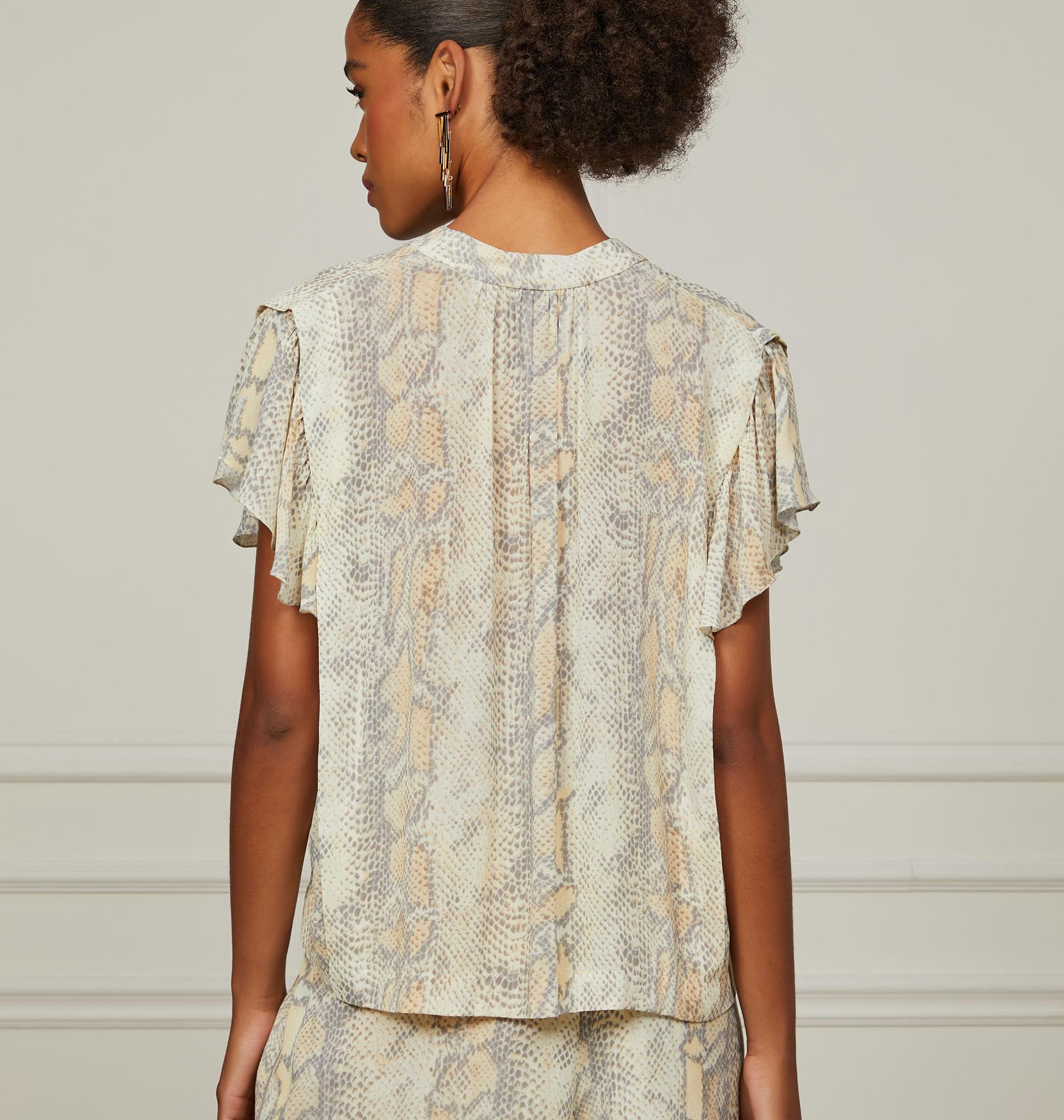 Blusa De Georgette Pesado Manga Curta Estampado Blusa De Georgette Pesado Manga Curta Estampado