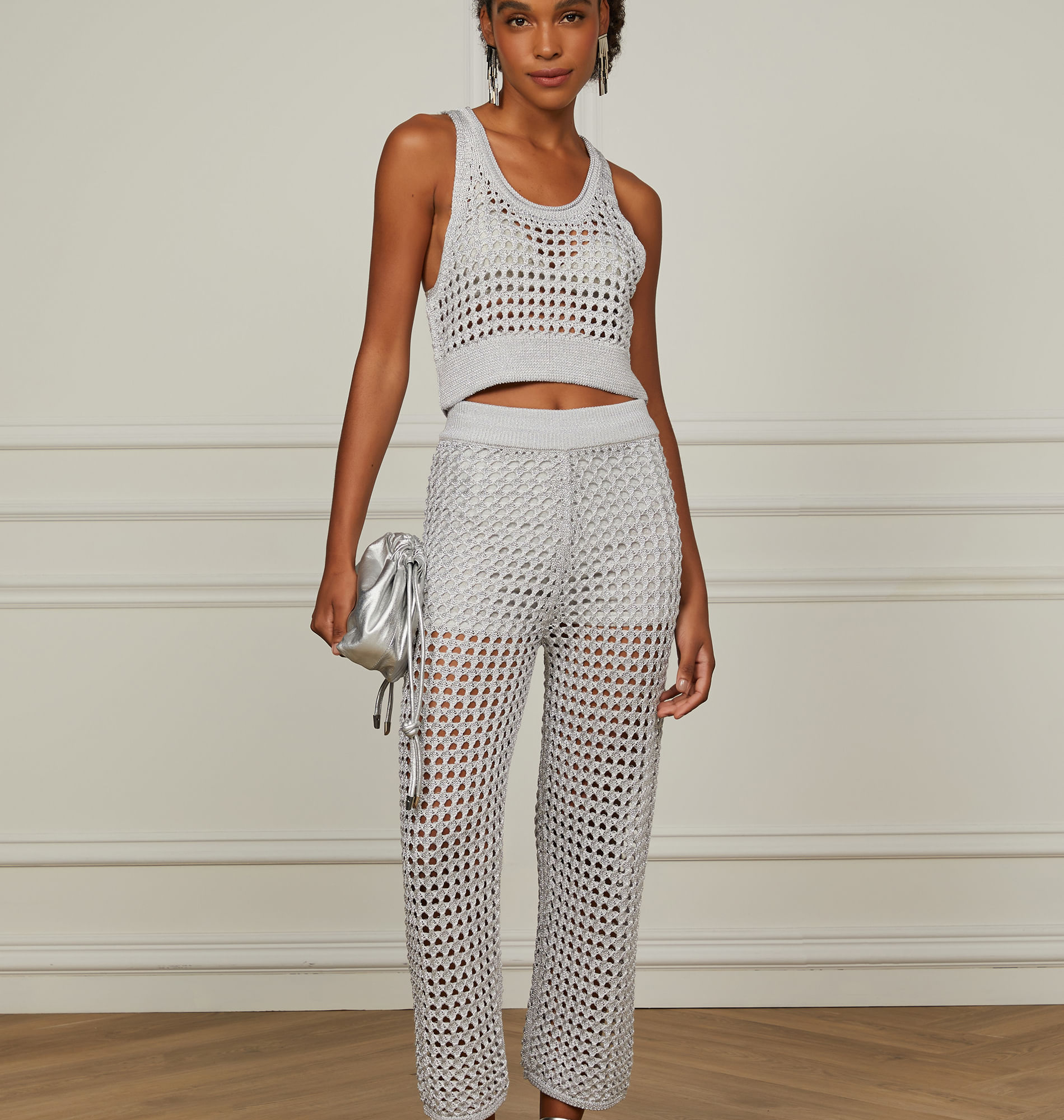 Regata De Tricot Cropped Lux Com Decote u Prata