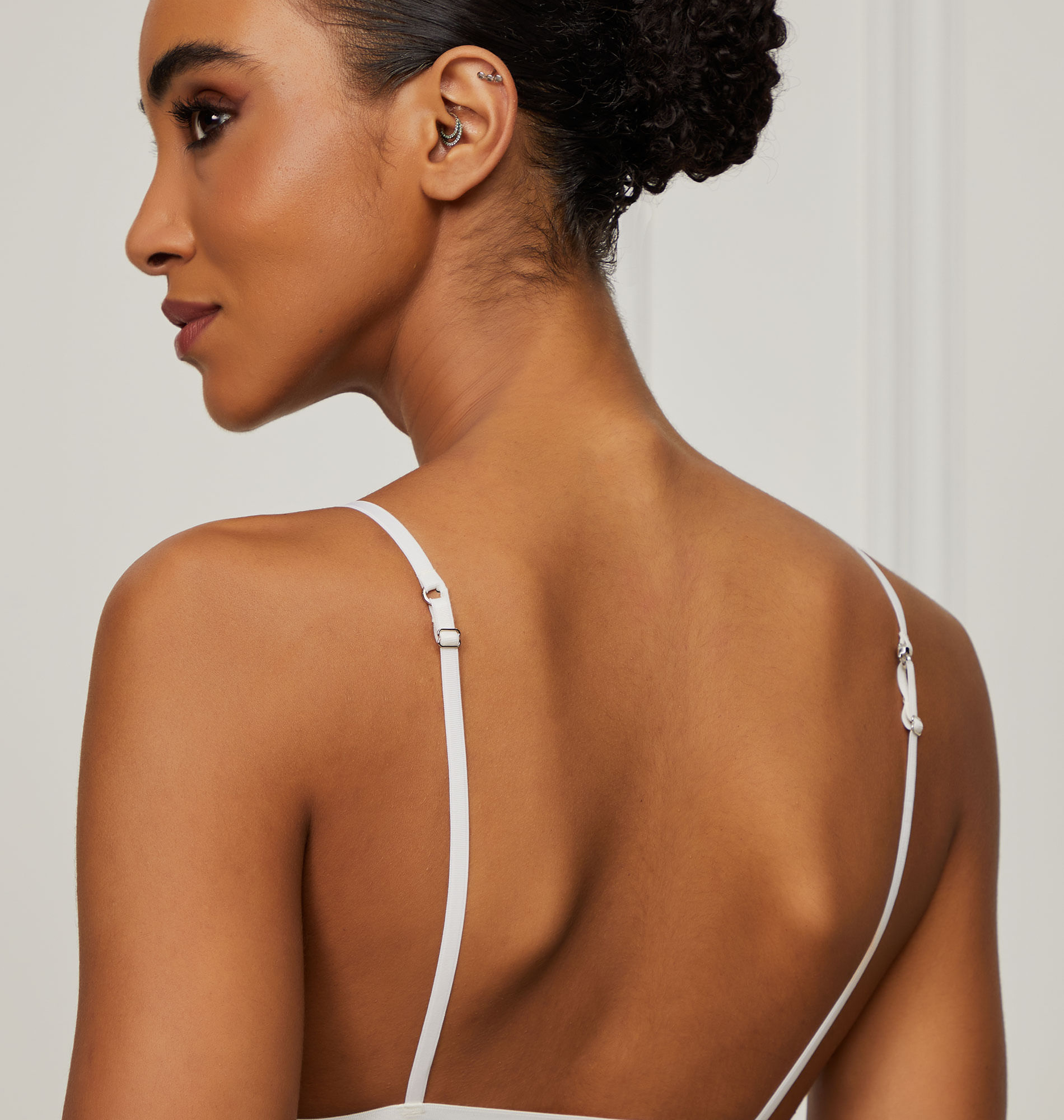 Top De Tule Formato Triângulo Basic