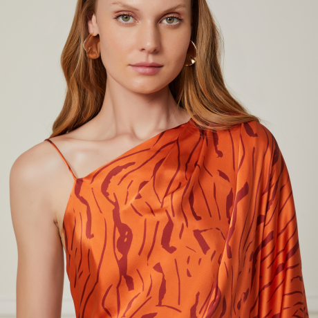 Vestido De Seda Curto Um Ombro Só Manga Longa Estampado