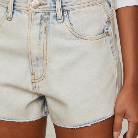Short Jeans
