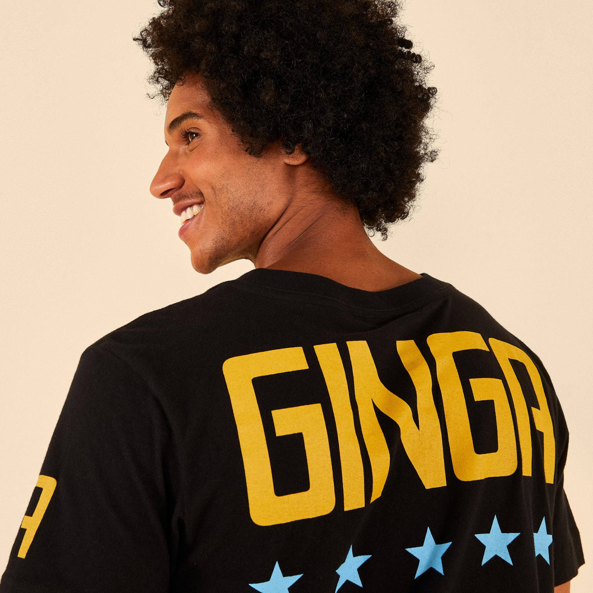 T-Shirt Média Estampada Ginga