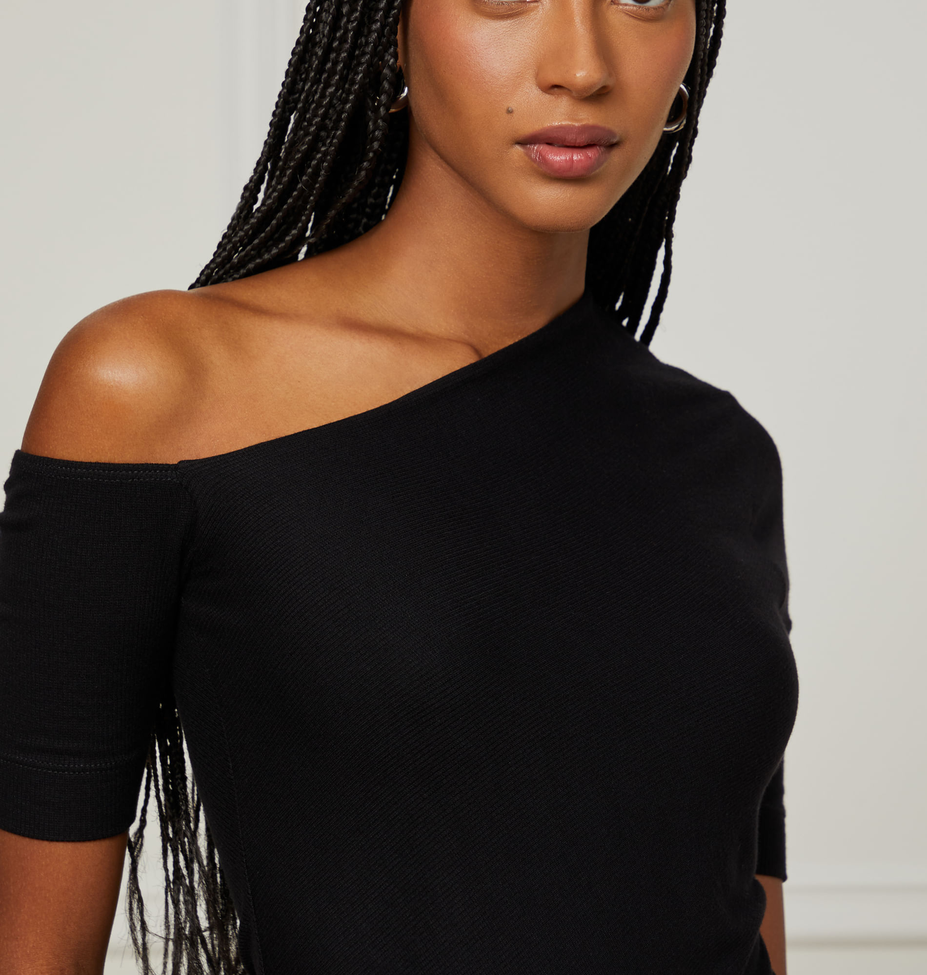 Blusa Rib Decote Angular