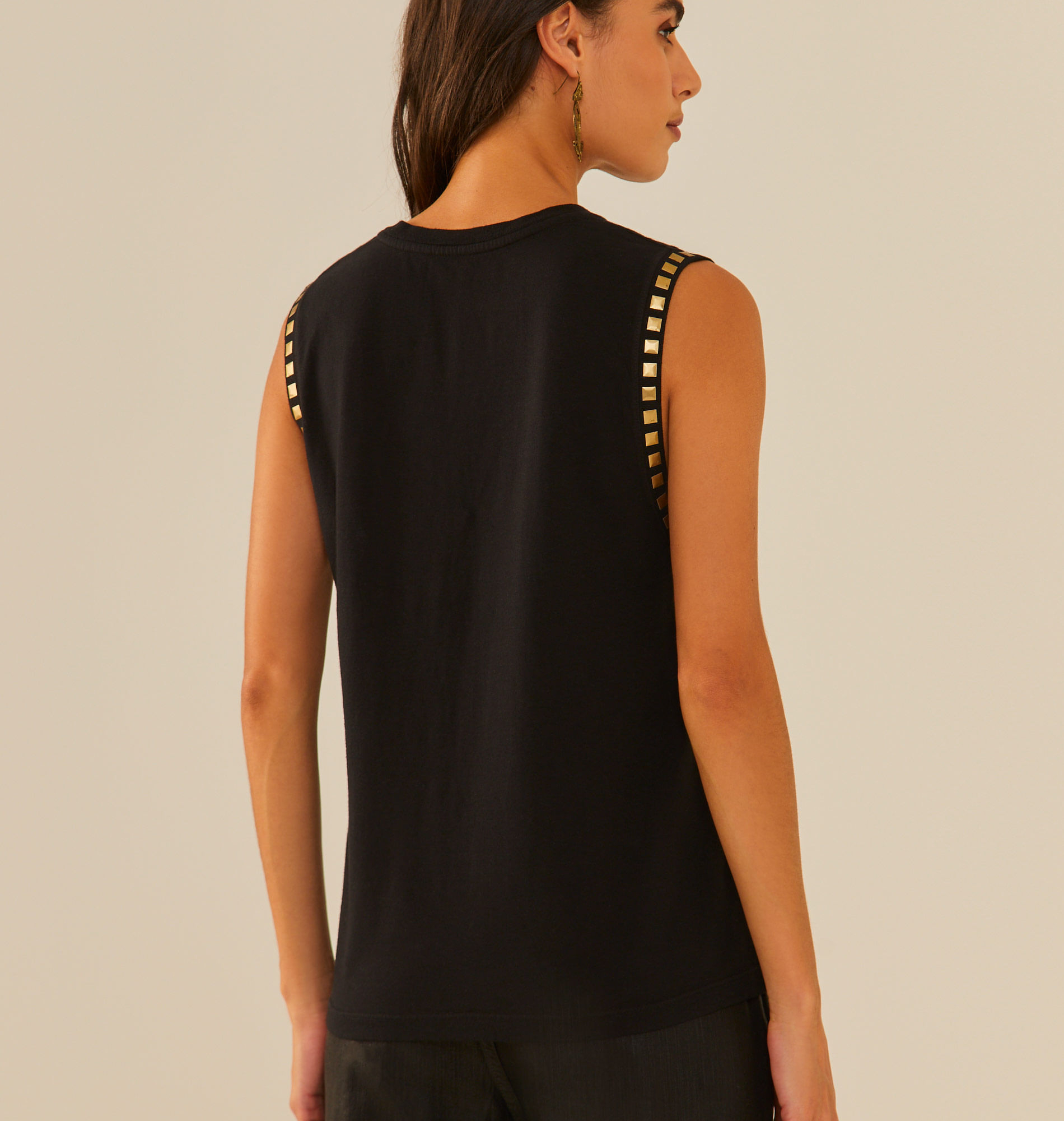 Blusa Sem Manga Cava Metal