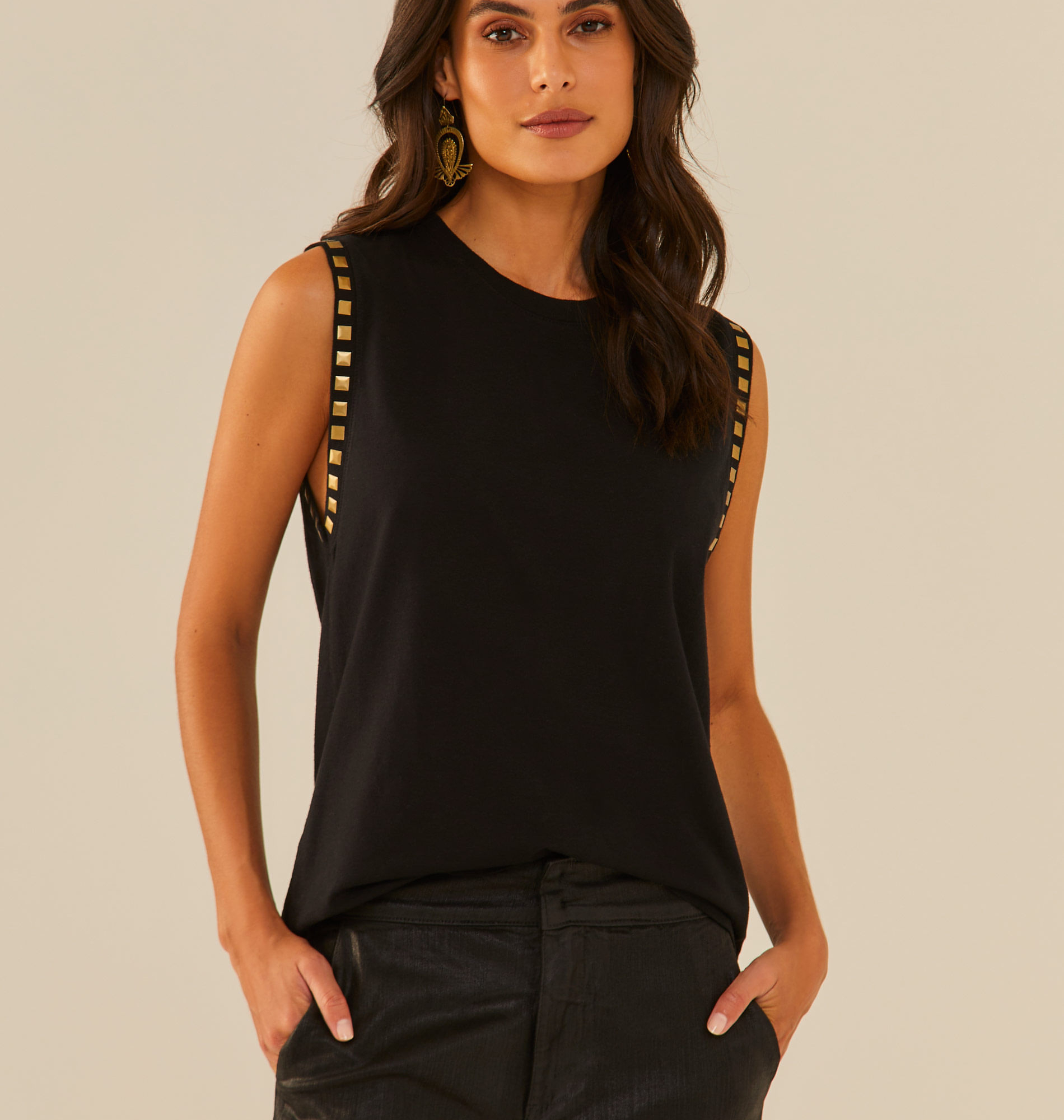 Blusa Sem Manga Cava Metal