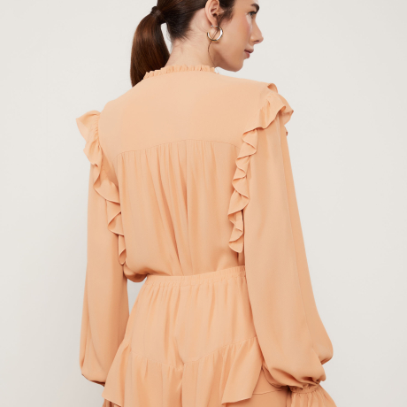 Short Camadas Bege Toast