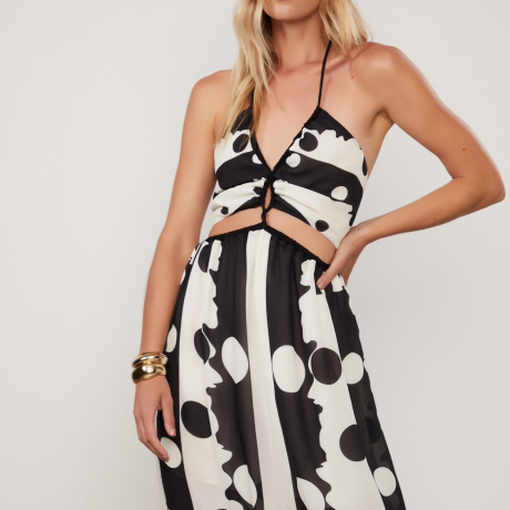 Vestido Longo Com Amarracao No Busto