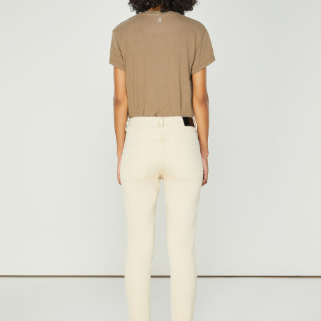 Calça De Sarja Skinny Basic High Com Botão Na Vista
