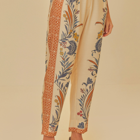 Calça Estampada Leveza Romântica