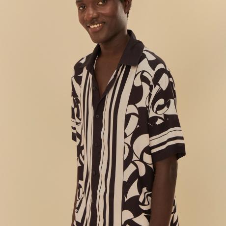 Camisa Uni Estampada Tucanada Lenço Camisa Uni Estampada Tucanada Lenço