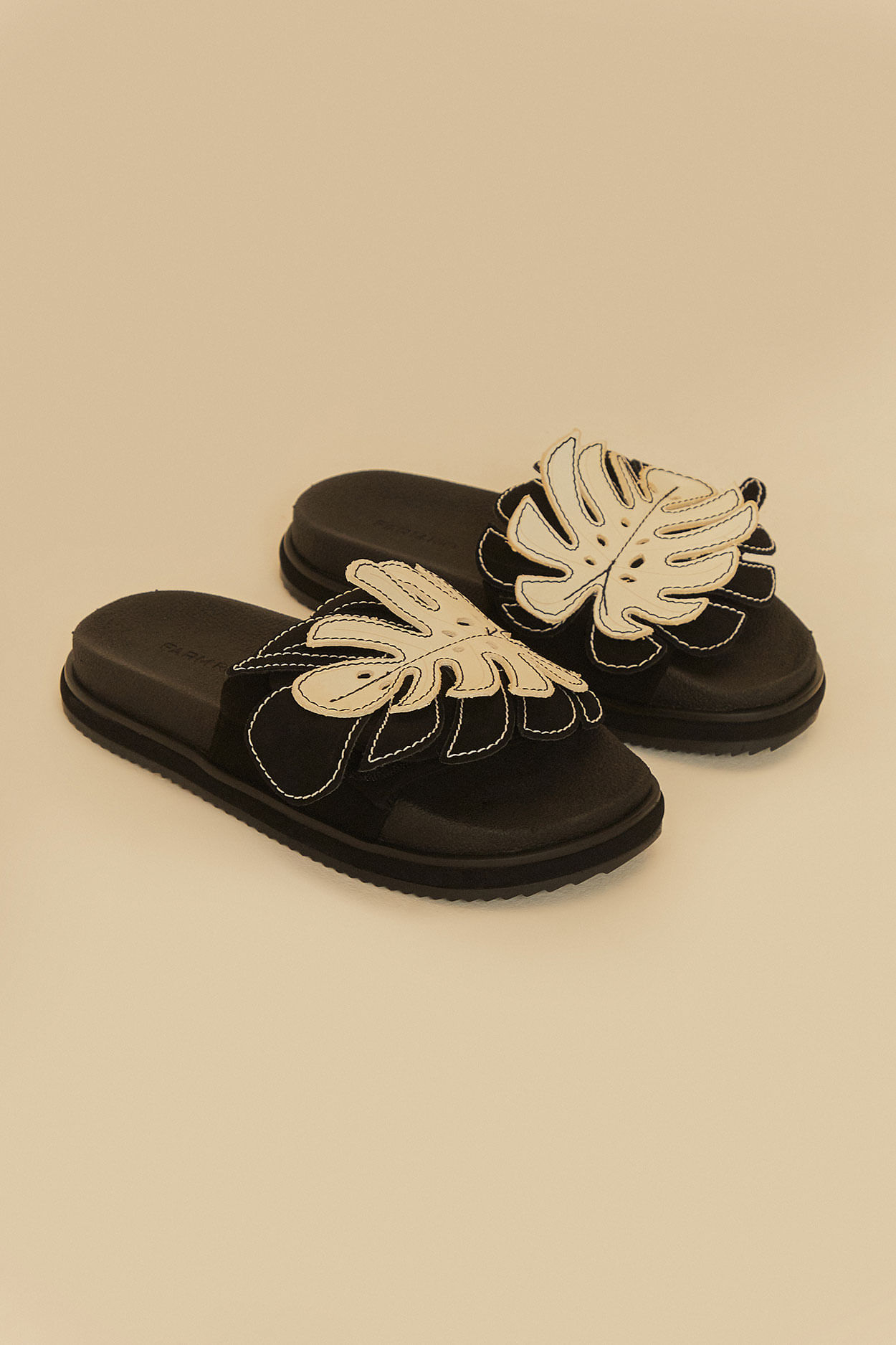 Sand Slide Anatomica Monstera Sand Slide Anatomica Monstera